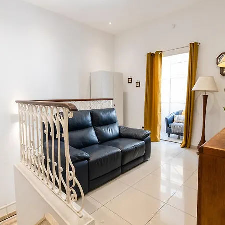 V86 A Minute From The Sea Apartamento Sliema