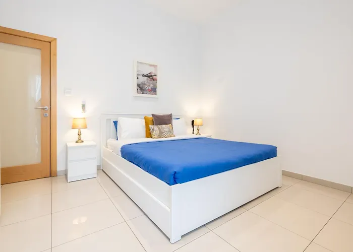 Lägenhet V86 A Minute From The Sea *