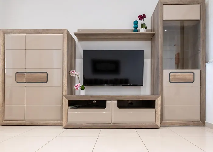 V86 A Minute From The Sea Lejlighed Sliema